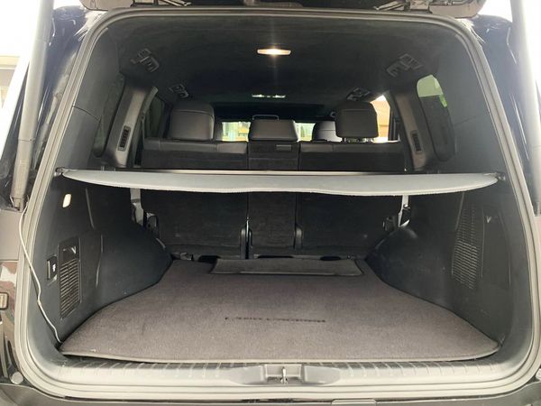 Toyota Land Cruiser 300 без водителя на прокат в КиевеToyota Land Cruiser 300 без водителя на прокат в Киеве