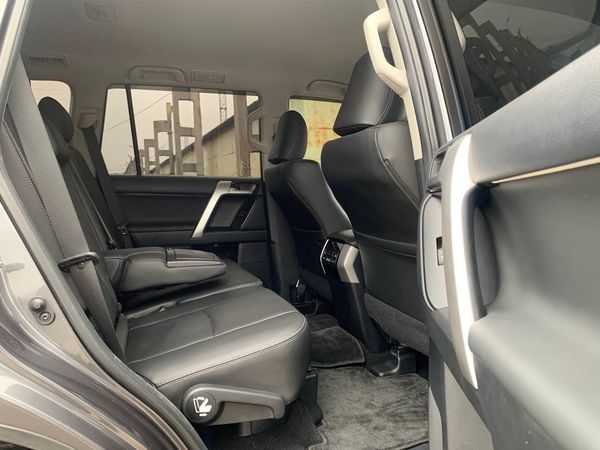 Замовити Toyota Prado 70 Anniversary на весілля Київ ціна