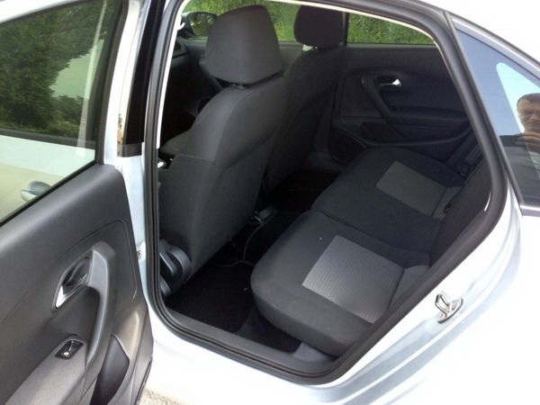 Volkswagen Polo замовлення авто на весілля