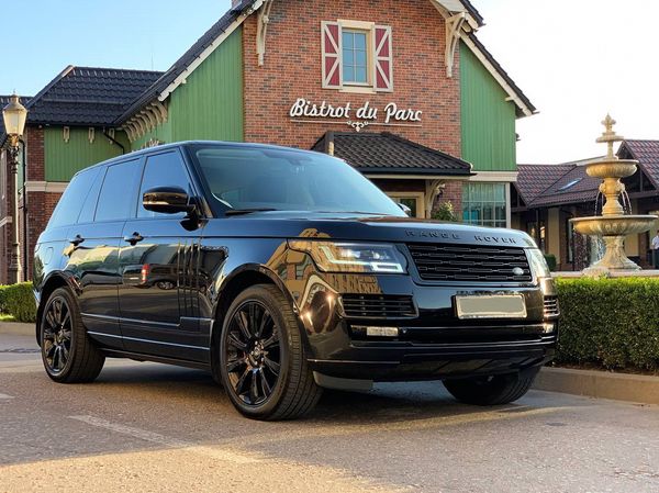 Аренда джип Range Rover Autobiography 5.0 Supercharger черный без водителя с водителем Киев