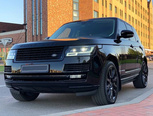 Аренда джип Range Rover Autobiography 5.0 Supercharger черный без водителя с водителем Киев