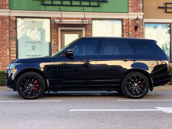 Аренда джип Range Rover Autobiography 5.0 Supercharger черный без водителя с водителем Киев