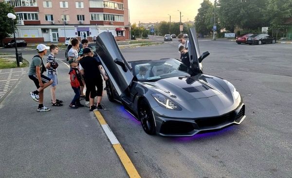 CHEVROLET CORVETTE TARGA кабриолет серый аренда на свадьбу фотосессию видео