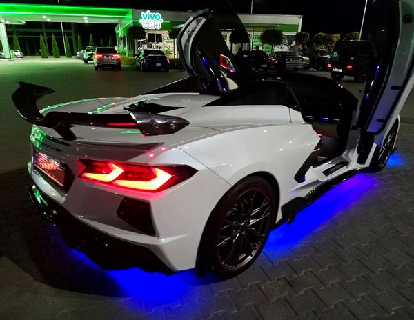 Оренда Chevrolet Corvette білий кабріолет для весілля фотосесії ціна в Києві