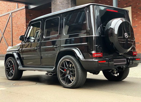 Прокат Mercedes-Benz G63 AMG кубік без водія Київ