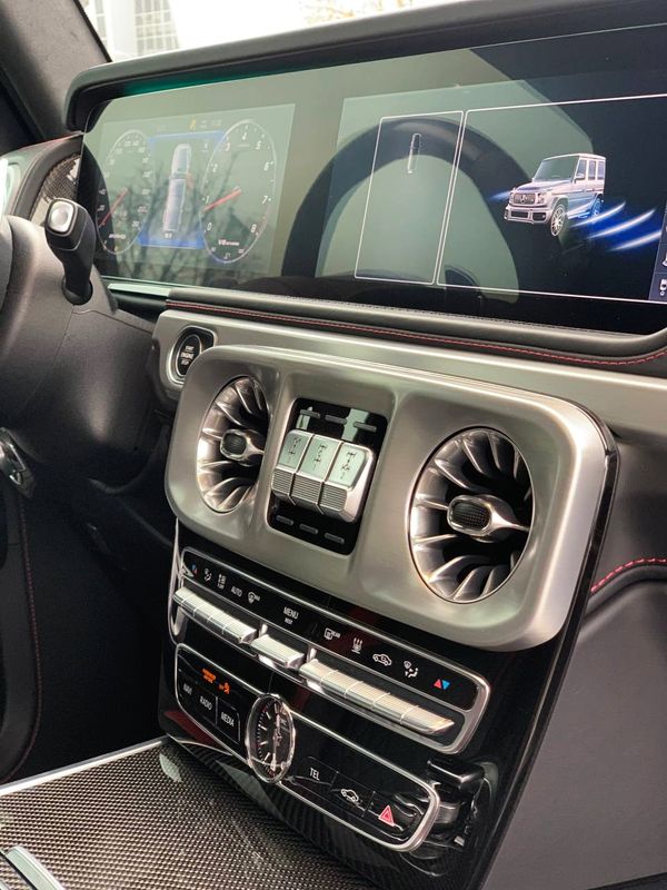 Прокат Mercedes-Benz G63 AMG кубік без водія Київ