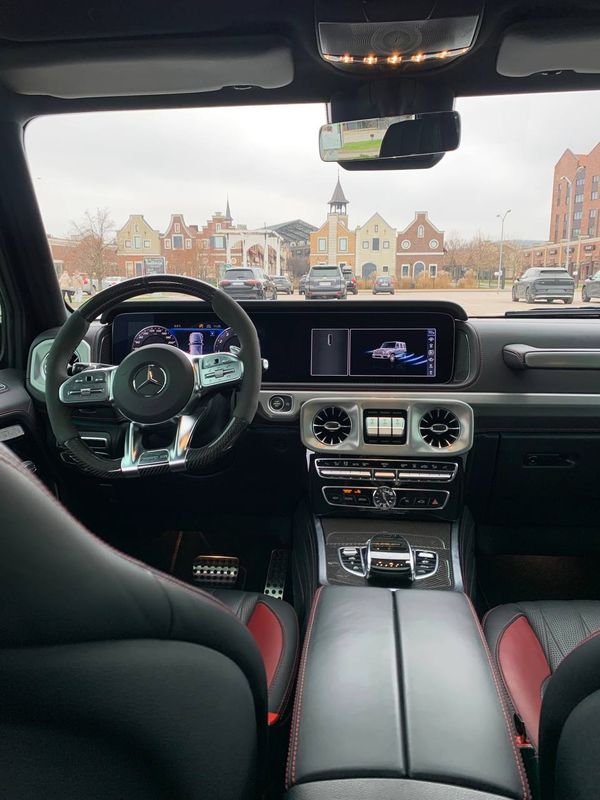 Прокат Mercedes-Benz G63 AMG кубік без водія Київ