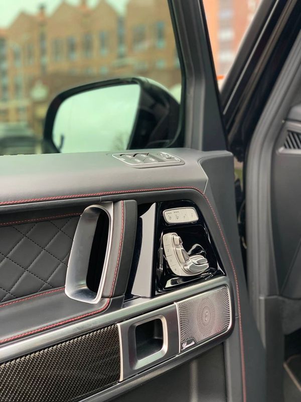 Прокат Mercedes-Benz G63 AMG кубік без водія Київ