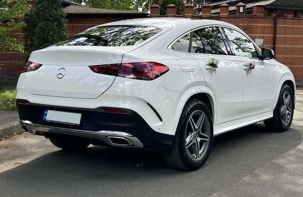 Джип на весілля Mercedes-Benz Gle Coupe AMG з водієм Київ