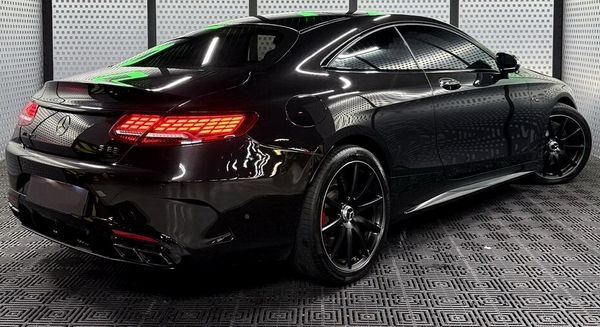Mercedes-Benz S63 Coupe прокат без водія Київ