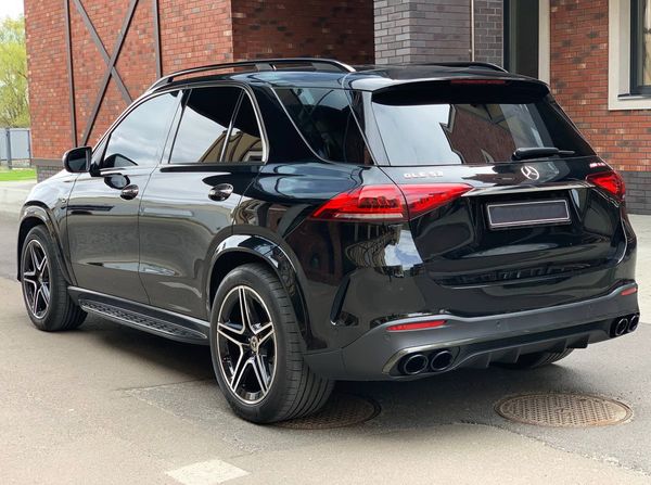 Позашляховик Mercedes Benz GLE 200 з замовити на весілля прокат без водія Київ