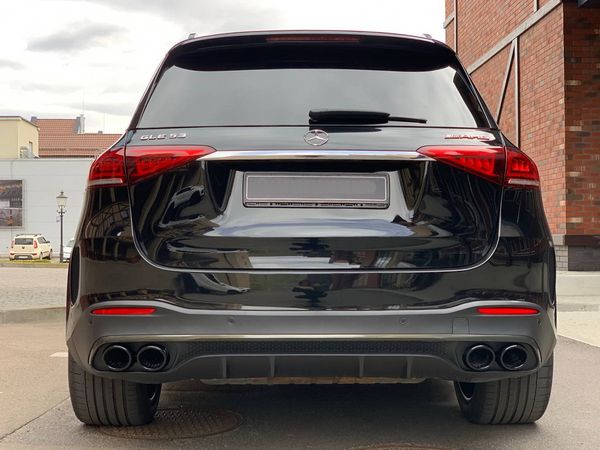 Позашляховик Mercedes Benz GLE 200 з замовити на весілля прокат без водія Київ