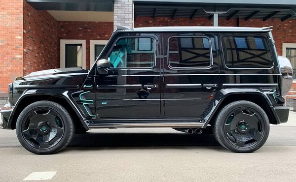 Mercedes-Benz G800 Brabus Tiffany — прокат «Кубік» без водія в Києві | ціна