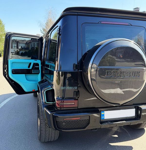 Mercedes-Benz G800 Brabus Tiffany — прокат «Кубік» без водія в Києві | ціна