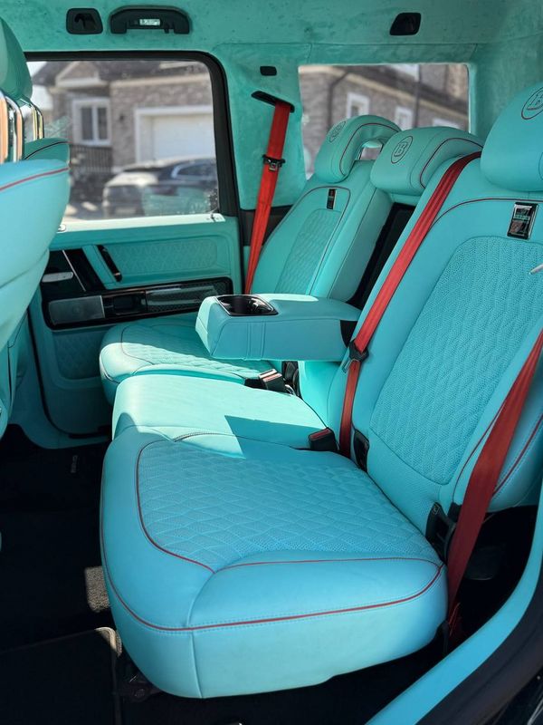 Mercedes-Benz G800 Brabus Tiffany — прокат «Кубік» без водія в Києві | ціна