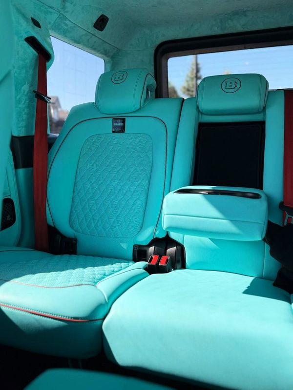 Mercedes-Benz G800 Brabus Tiffany — прокат «Кубік» без водія в Києві | ціна