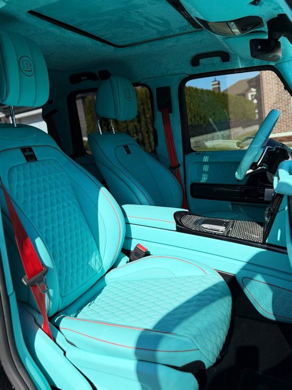 Mercedes-Benz G800 Brabus Tiffany — прокат «Кубік» без водія в Києві | ціна