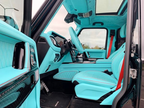 Mercedes-Benz G800 Brabus Tiffany — прокат «Кубік» без водія в Києві | ціна
