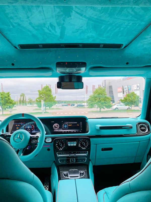 Mercedes-Benz G800 Brabus Tiffany — прокат «Кубік» без водія в Києві | ціна