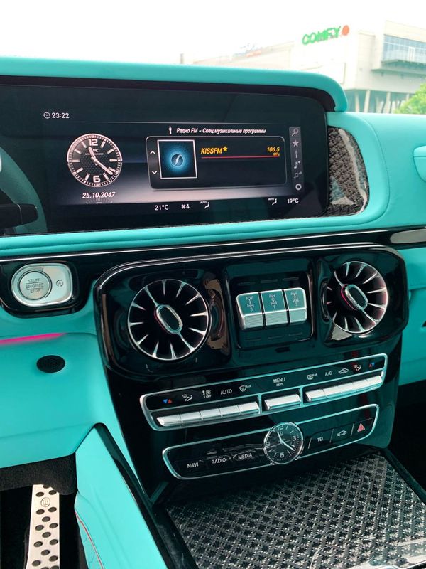 Mercedes-Benz G800 Brabus Tiffany — прокат «Кубік» без водія в Києві | ціна