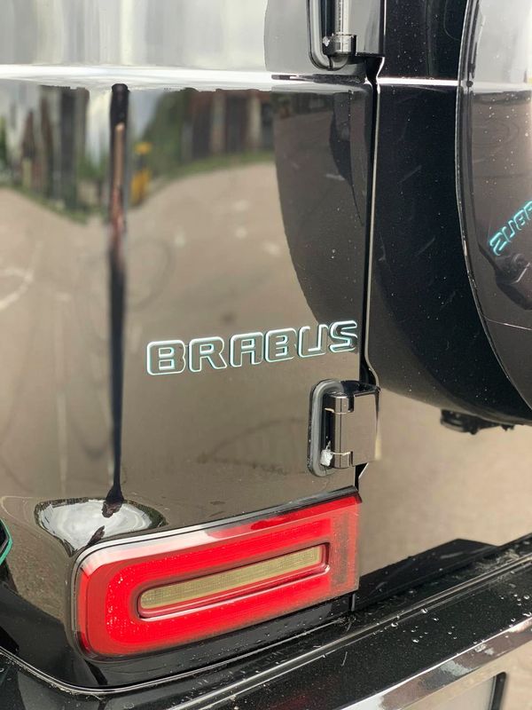 Mercedes-Benz G800 Brabus Tiffany — прокат «Кубік» без водія в Києві | ціна