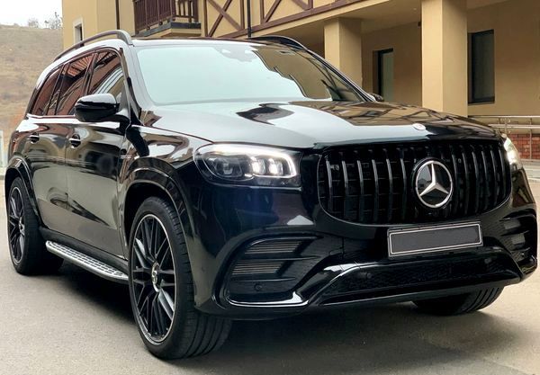 Позашляховик Mercedes-Benz Gls 63 AMG на прокат без водія Київ