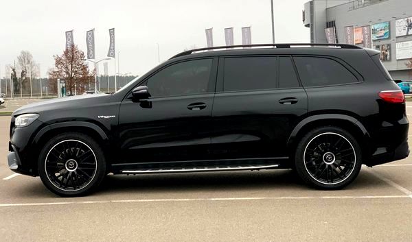 Позашляховик Mercedes-Benz Gls 63 AMG на прокат без водія Київ