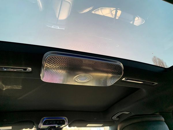 Оренда авто преміум класу Mercedes Benz W223 S580 AMG на прокат у Києві