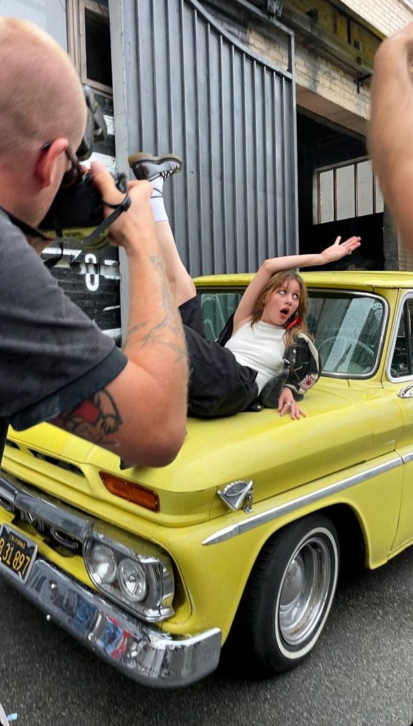 Аренда ретро пикап GMC Food Truck для съемок кино рекламы фотосессии 