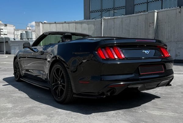 Аренда Ford Mustang Gt кабриолет черный для фото видео съемки цена в Киеве