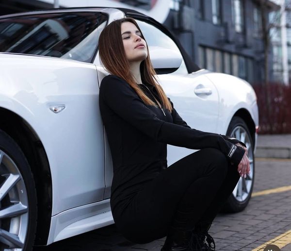 Кабріолет Fіat 124 Spider білий оренда для фото відео зйомки ціна в Києві