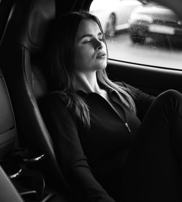 Кабріолет Fіat 124 Spider білий оренда для фото відео зйомки ціна в Києві