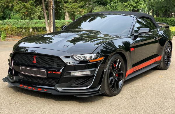 Кабріолет Ford Mustang Gt 5.0 оренда для фото відео зйомки ціна в Києві