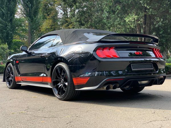 Кабріолет Ford Mustang Gt 5.0 оренда для фото відео зйомки ціна в Києві