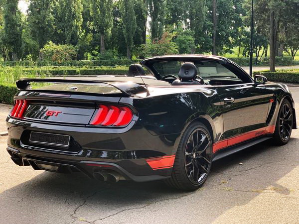 Кабріолет Ford Mustang Gt 5.0 оренда для фото відео зйомки ціна в Києві