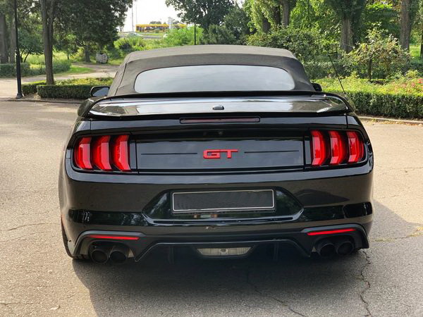 Кабріолет Ford Mustang Gt 5.0 оренда для фото відео зйомки ціна в Києві