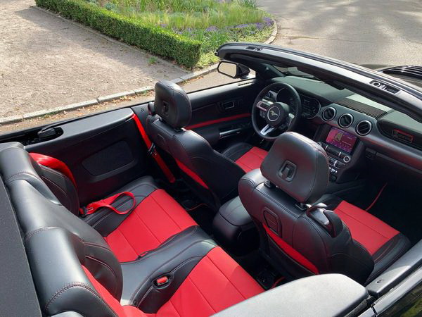 Кабріолет Ford Mustang Gt 5.0 оренда для фото відео зйомки ціна в Києві