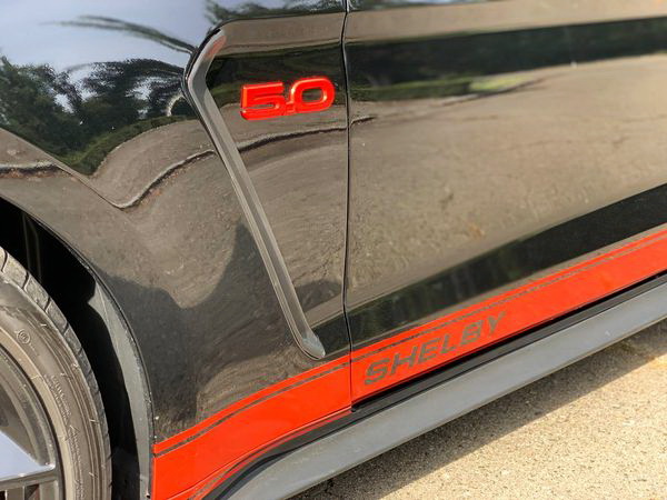 Кабріолет Ford Mustang Gt 5.0 оренда для фото відео зйомки ціна в Києві