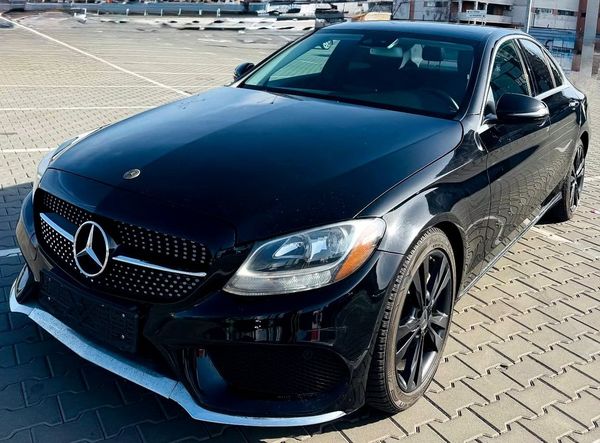 Оренда Mercedes Benz C Class чорний без водія Київ ціна