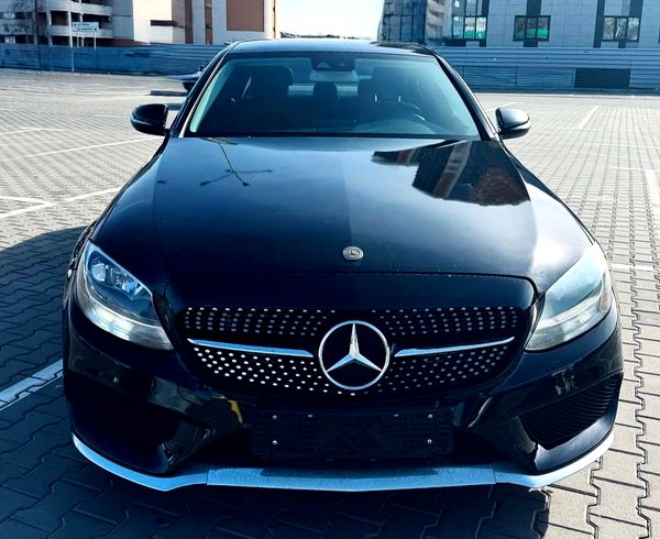 Оренда Mercedes Benz C Class чорний без водія Київ ціна