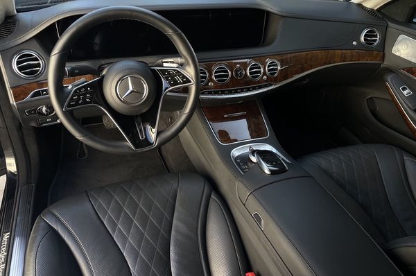 Mercedes Benz W222 S600 VR9 GUARD на прокат без водія в Києві