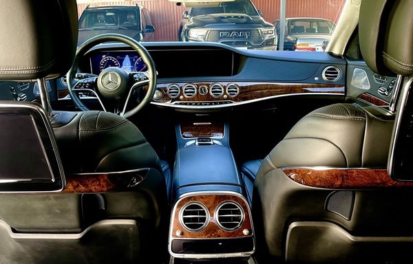 Mercedes Benz W222 S600 VR9 GUARD на прокат без водія в Києві