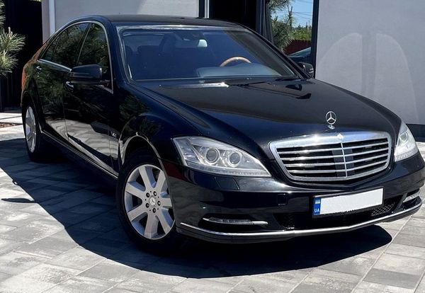Оренда Mercedes W221 S600 GUARD B7 броньований без водія Київ ціна