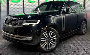 Прокат Range Rover Vogue NEW чорний без водія Київ