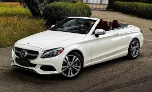 Оренда Mercedes-Benz C300 Cabrio білий без водія Київ ціна