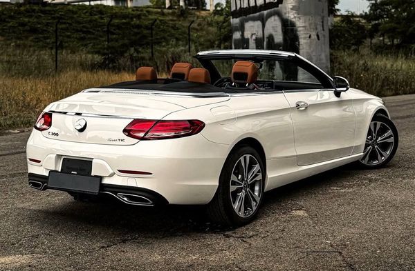 Оренда Mercedes-Benz C300 Cabrio білий без водія Київ ціна