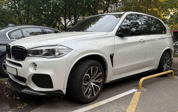 Оренда джип BMW X5 білий на весілля Київ ціна