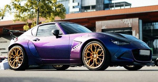 Mazda Miata ND для фотосесії фотозони весілля зйомки Київ