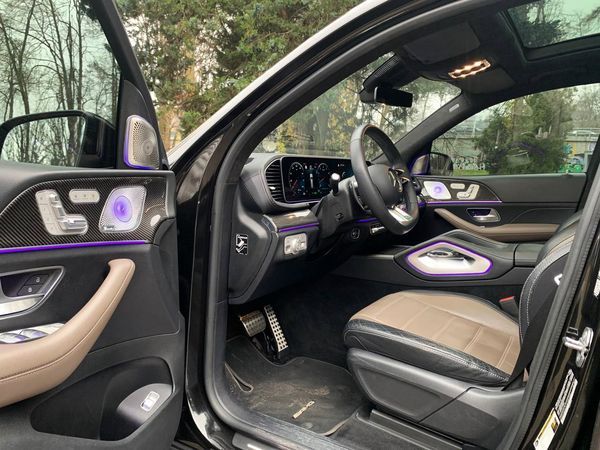 Позашляховик Mercedes-Benz Gls 63 AMG на прокат без водія Київ