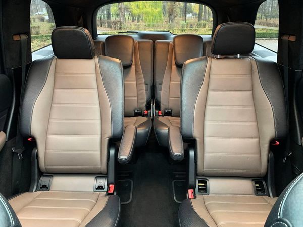 Позашляховик Mercedes-Benz Gls 63 AMG на прокат без водія Київ